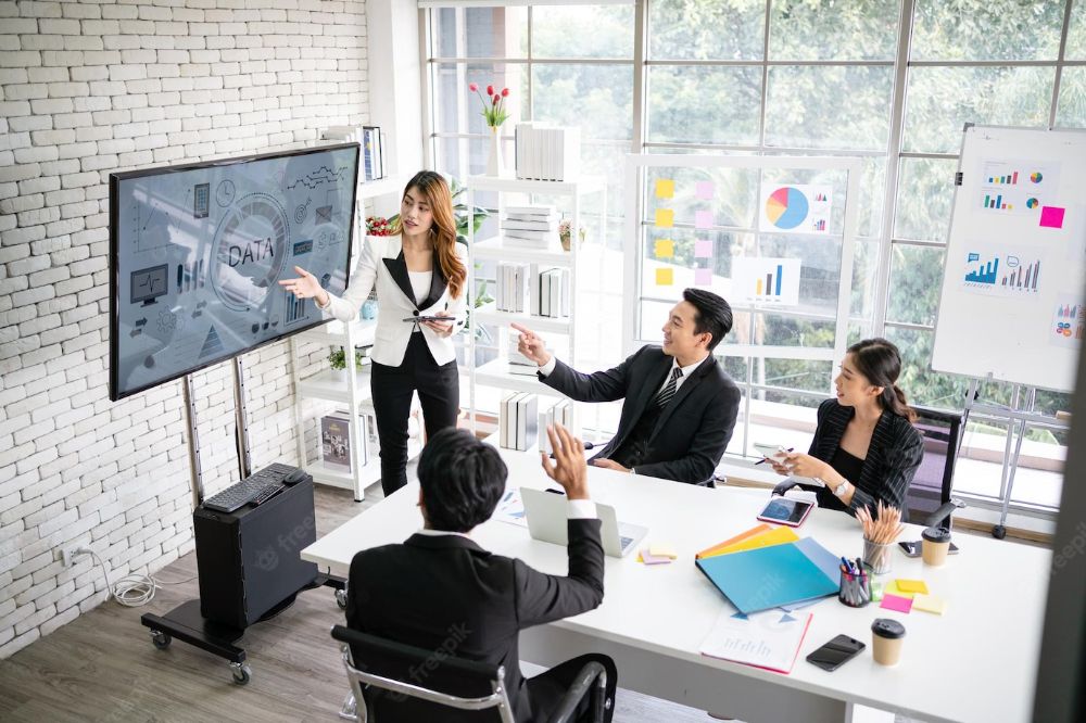 Workshop at Tufuhakumanikuzilela Finance Academy in Rome